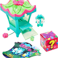 Lil Wish Lanterns Starter Pack with Lantern and 2 Characters, Mystery Toy, Contains 1 Exposed Figure and 1 Random Collectible Figure, Gift for Girls, Light Up Toy, Styles May Vary, Courage Tribe